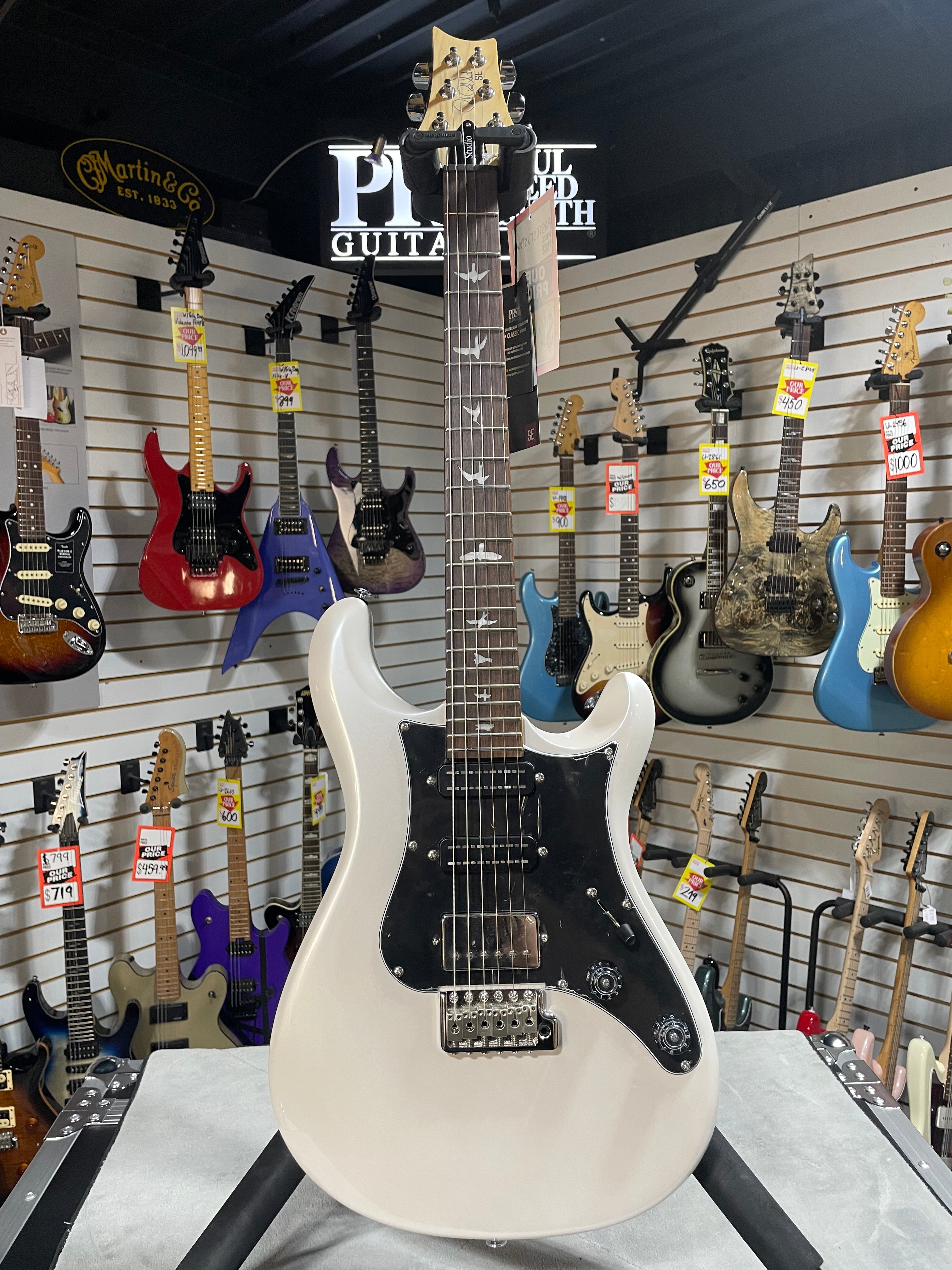 PRS SE Studio Standard - Pearl White w/ Gig Bag & PLEK*D #927