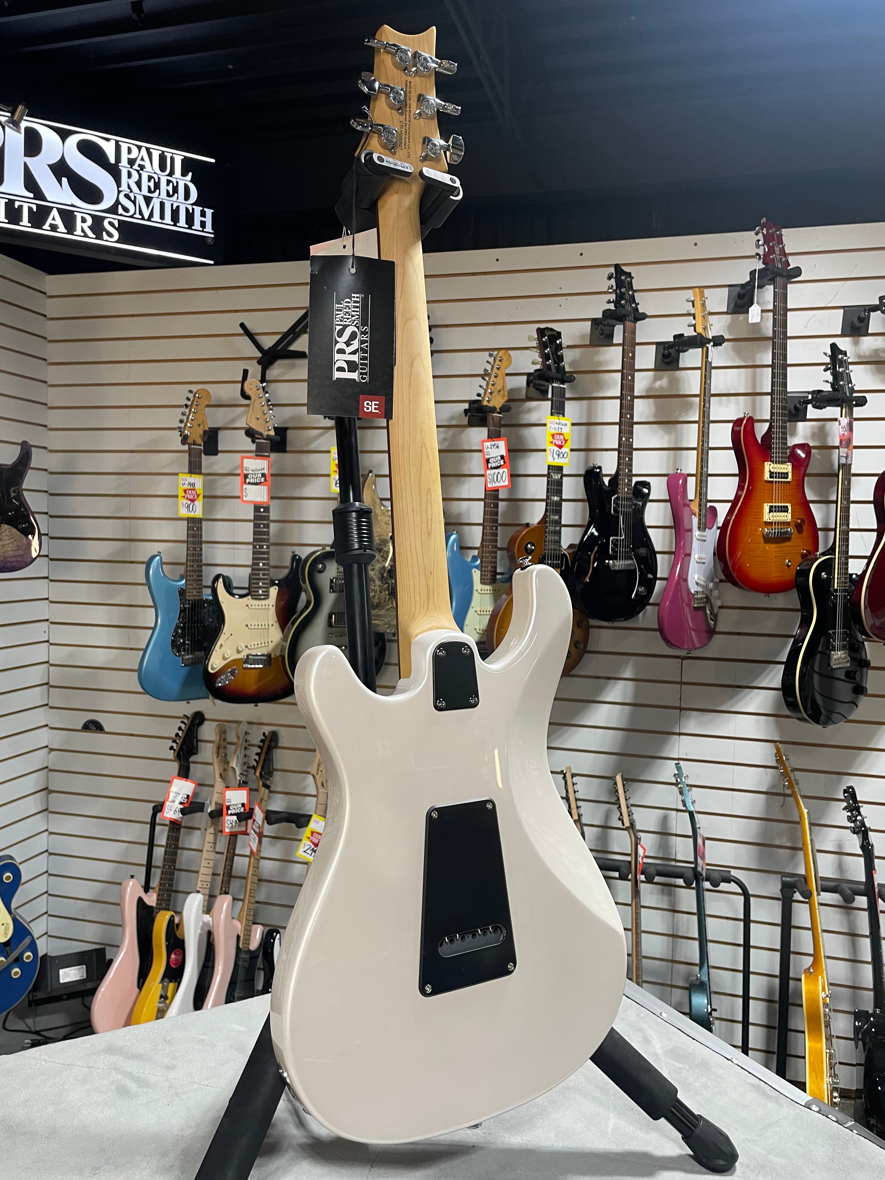 PRS SE Studio Standard - Pearl White w/ Gig Bag & PLEK*D #927