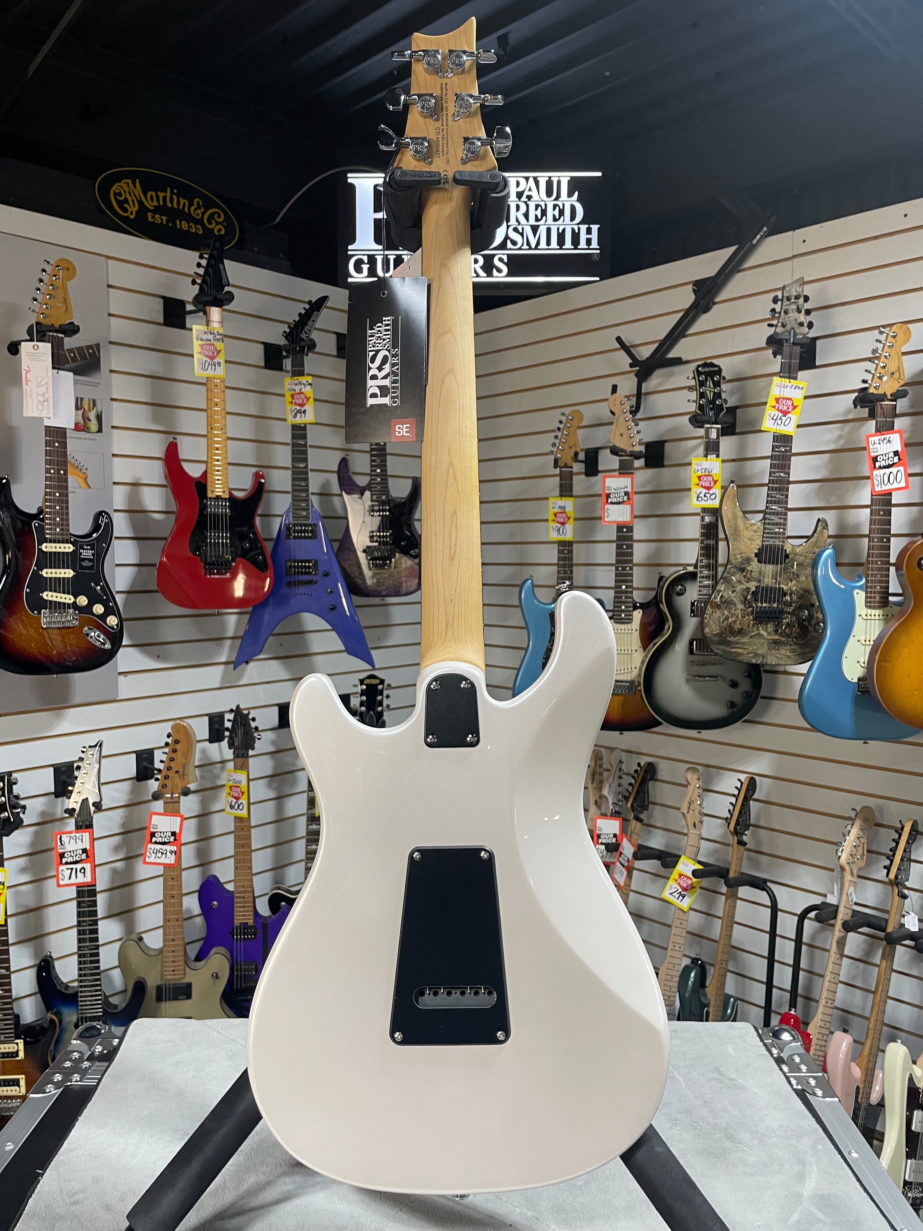 PRS SE Studio Standard - Pearl White w/ Gig Bag & PLEK*D #927