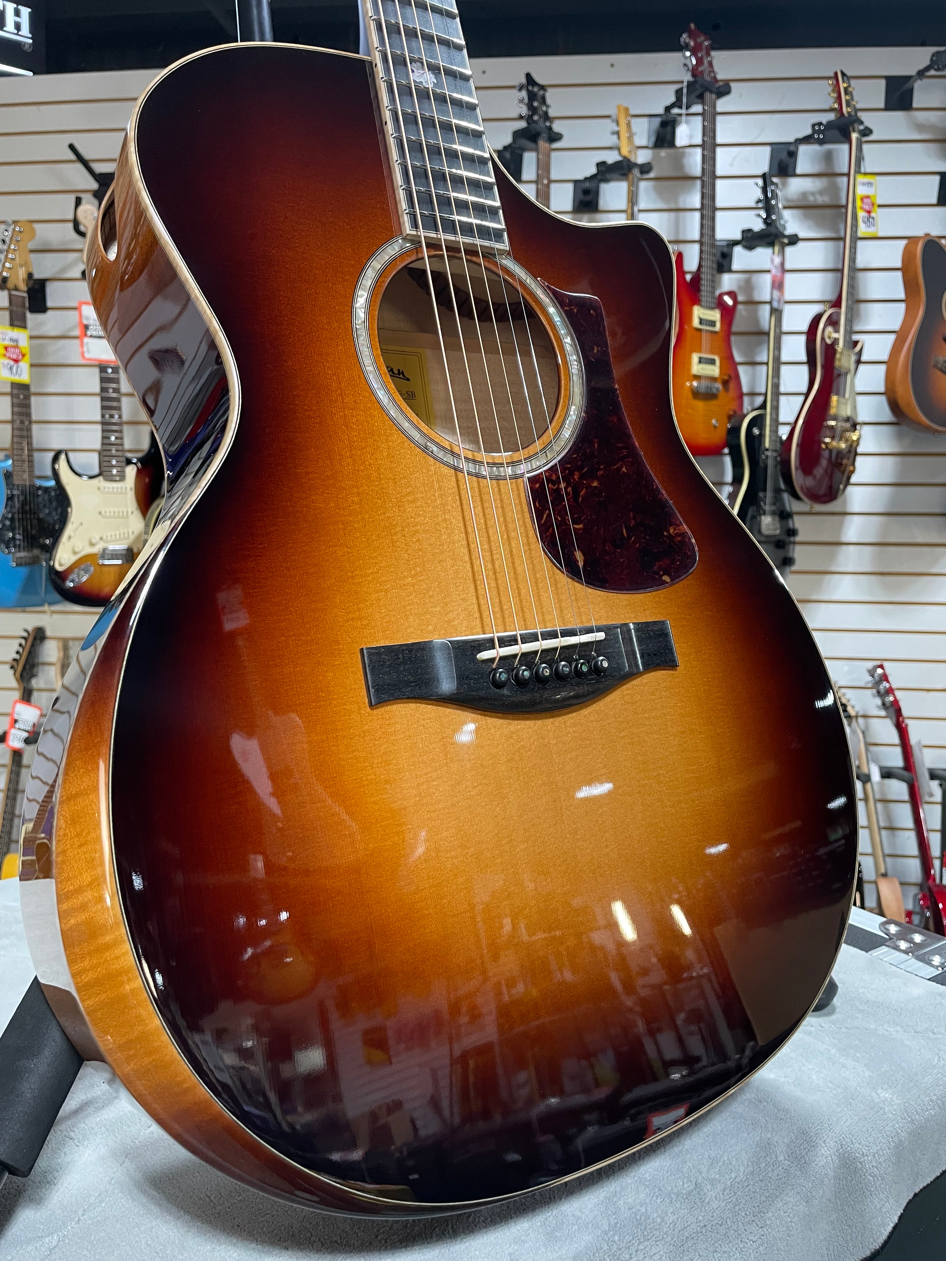 Eastman AC622CE-SB Acoustic Guitar 2025 - Sunburst w/OHSC & PLEK*D #571