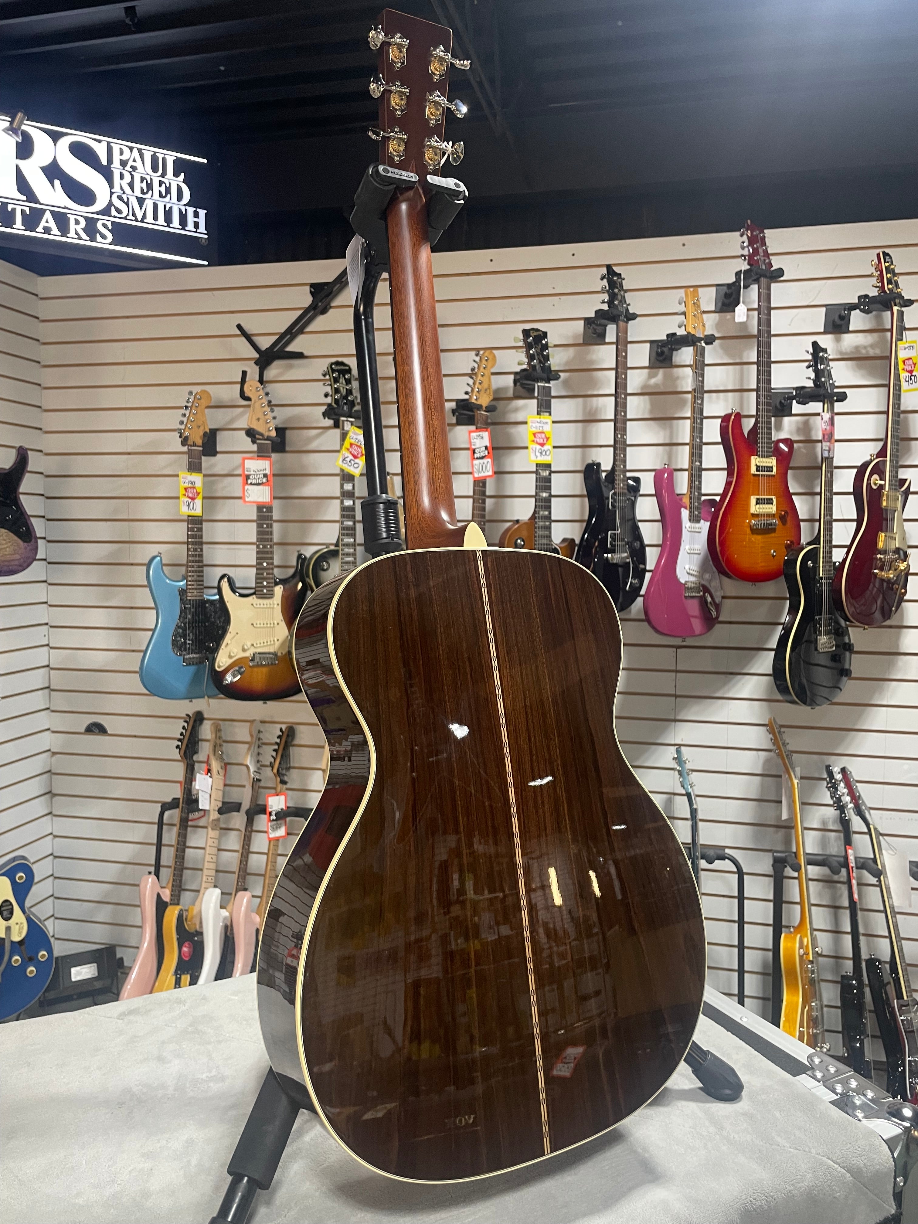 Martin OM-28 Left Handed Acoustic Guitar - Natural w/OHSC & PLEK*D #292