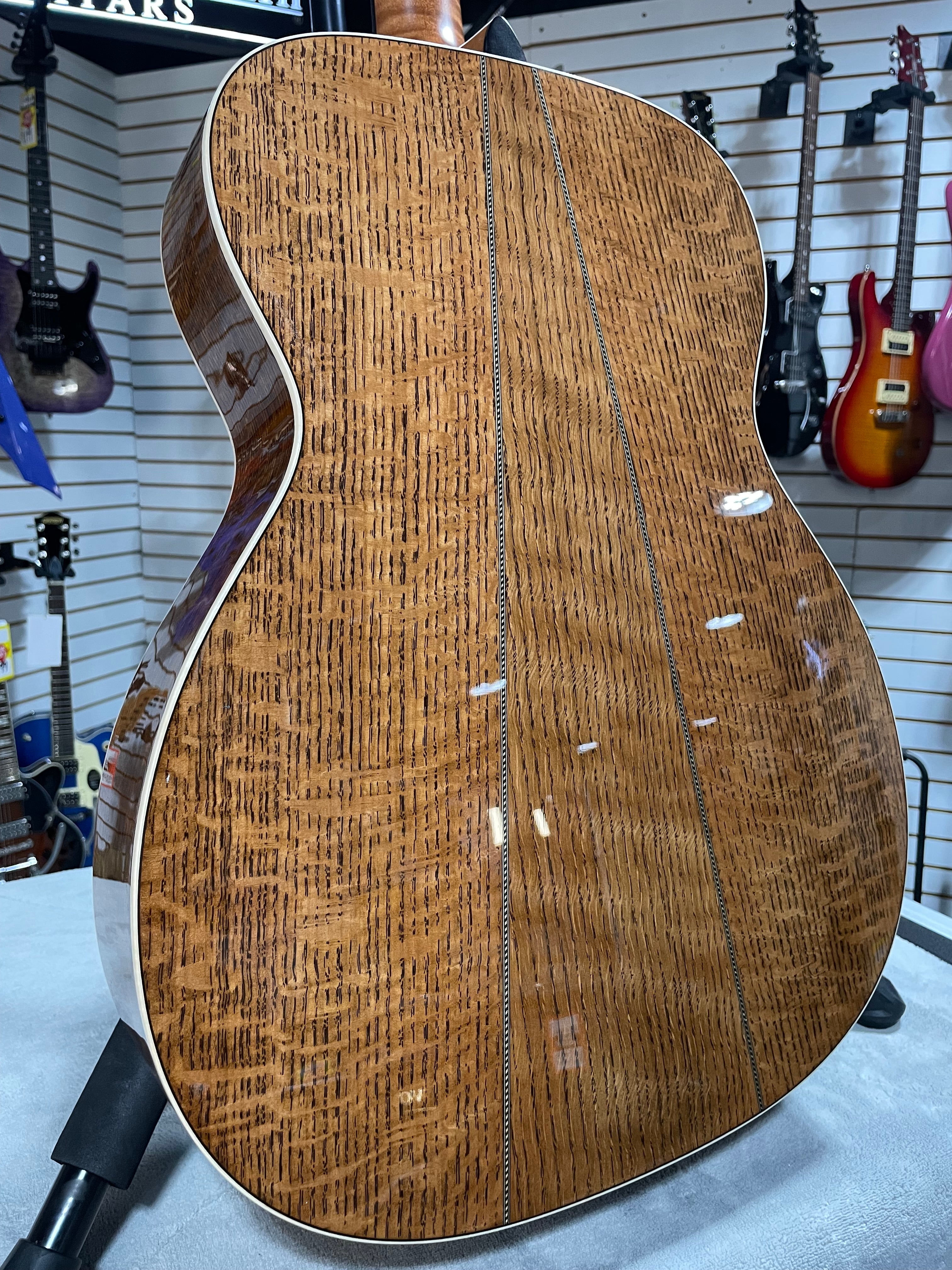 Martin CEO-11 Left Handed Acoustic Guitar - Blue Burst w/OHSC & PLEK*D #929