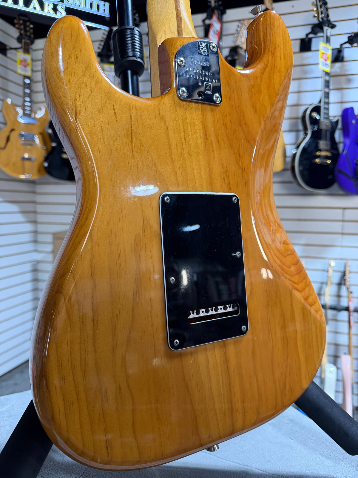 Fender American Professional II Stratocaster Roasted Pine