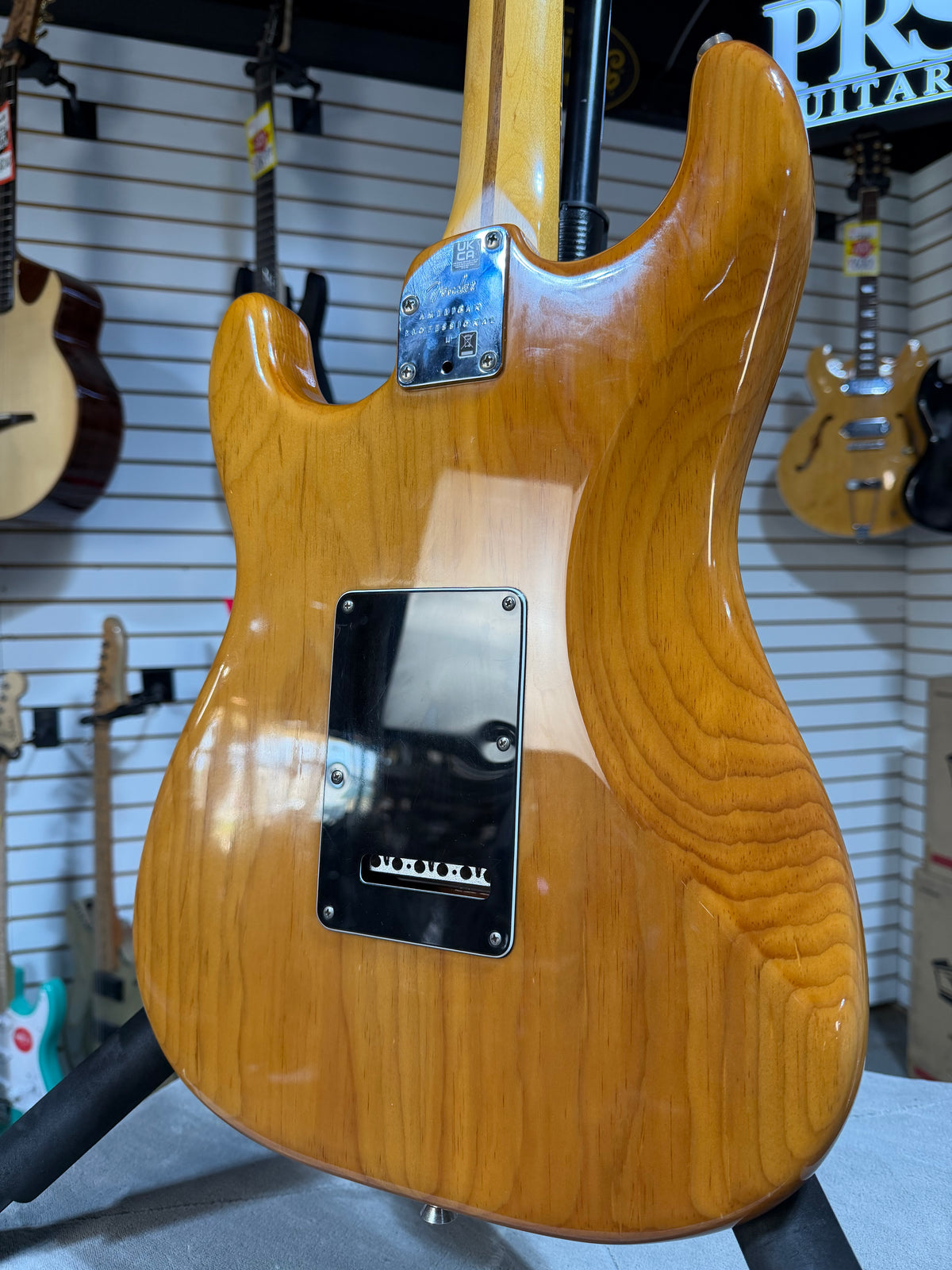 Fender American Professional II Stratocaster Roasted Pine