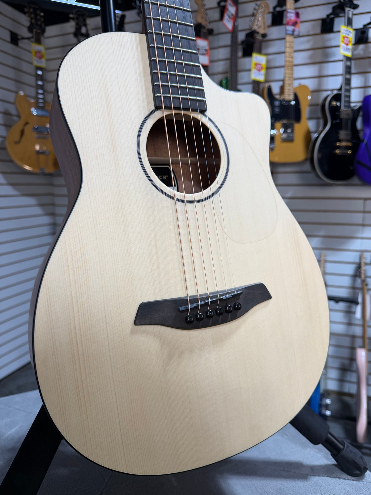 Furch Pioneer EM-a Natural