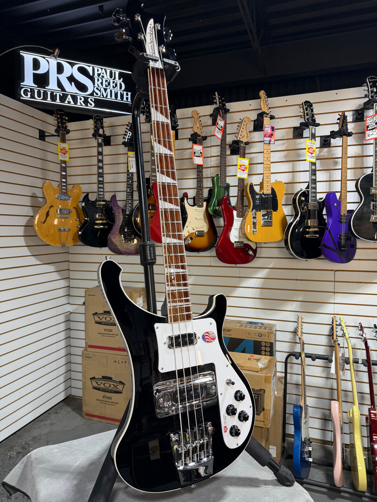 Rickenbacker 4003 Jetglo