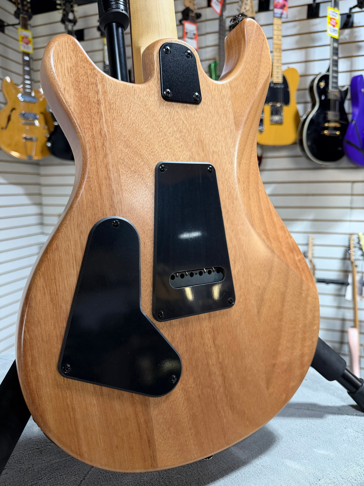 PRS SE CE 24 Satin - Flat White Top, C&M Exclusive - White