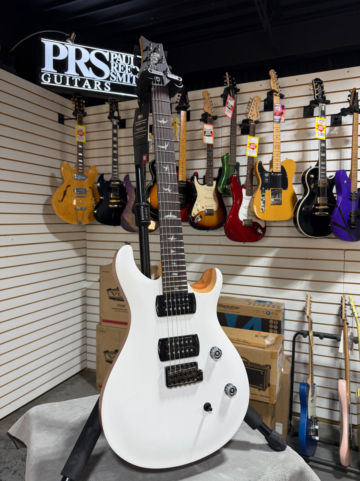 PRS SE CE 24 Satin - Flat White Top, C&M Exclusive - White