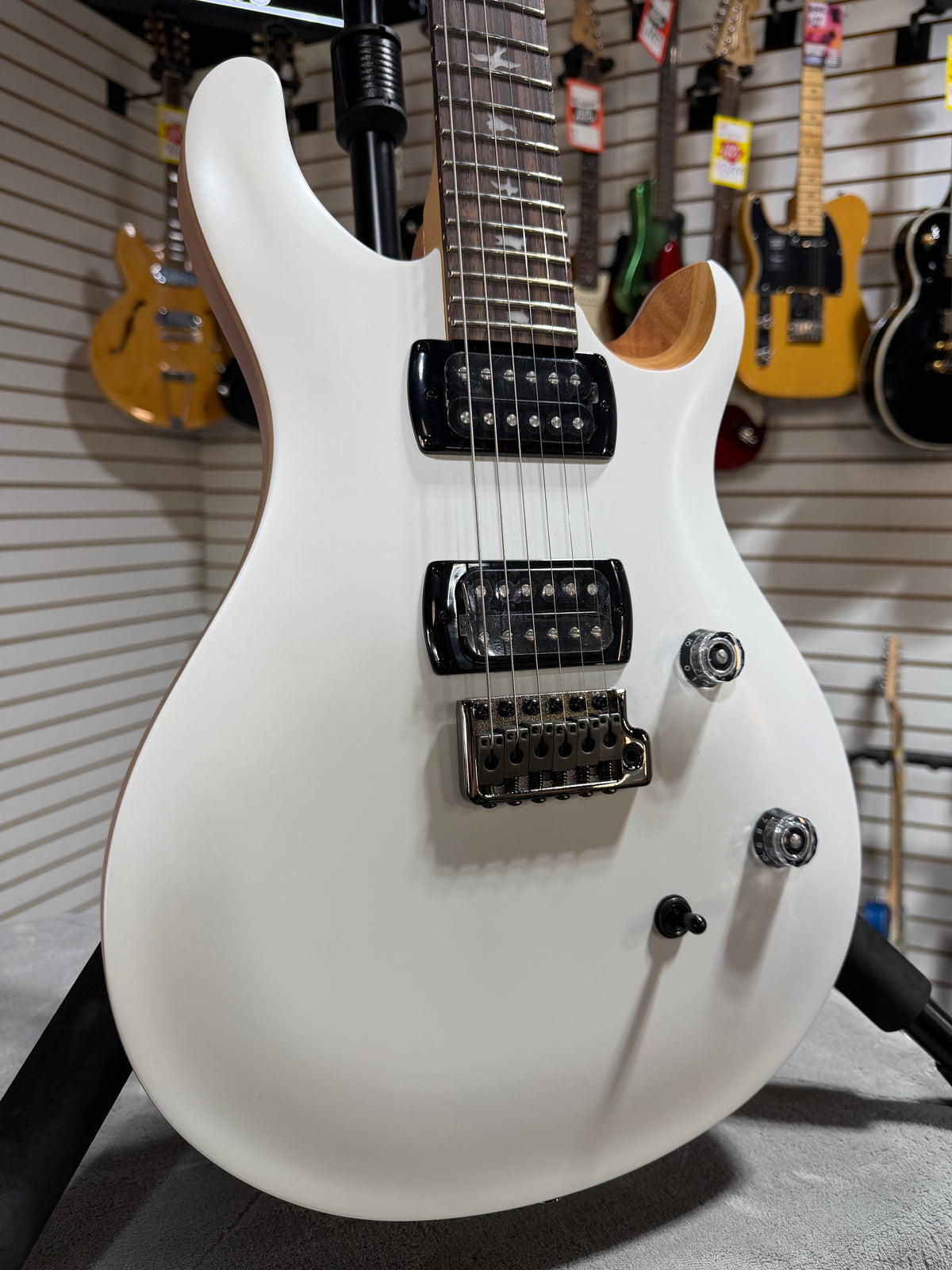 PRS SE CE 24 Satin - Flat White Top, C&M Exclusive - White
