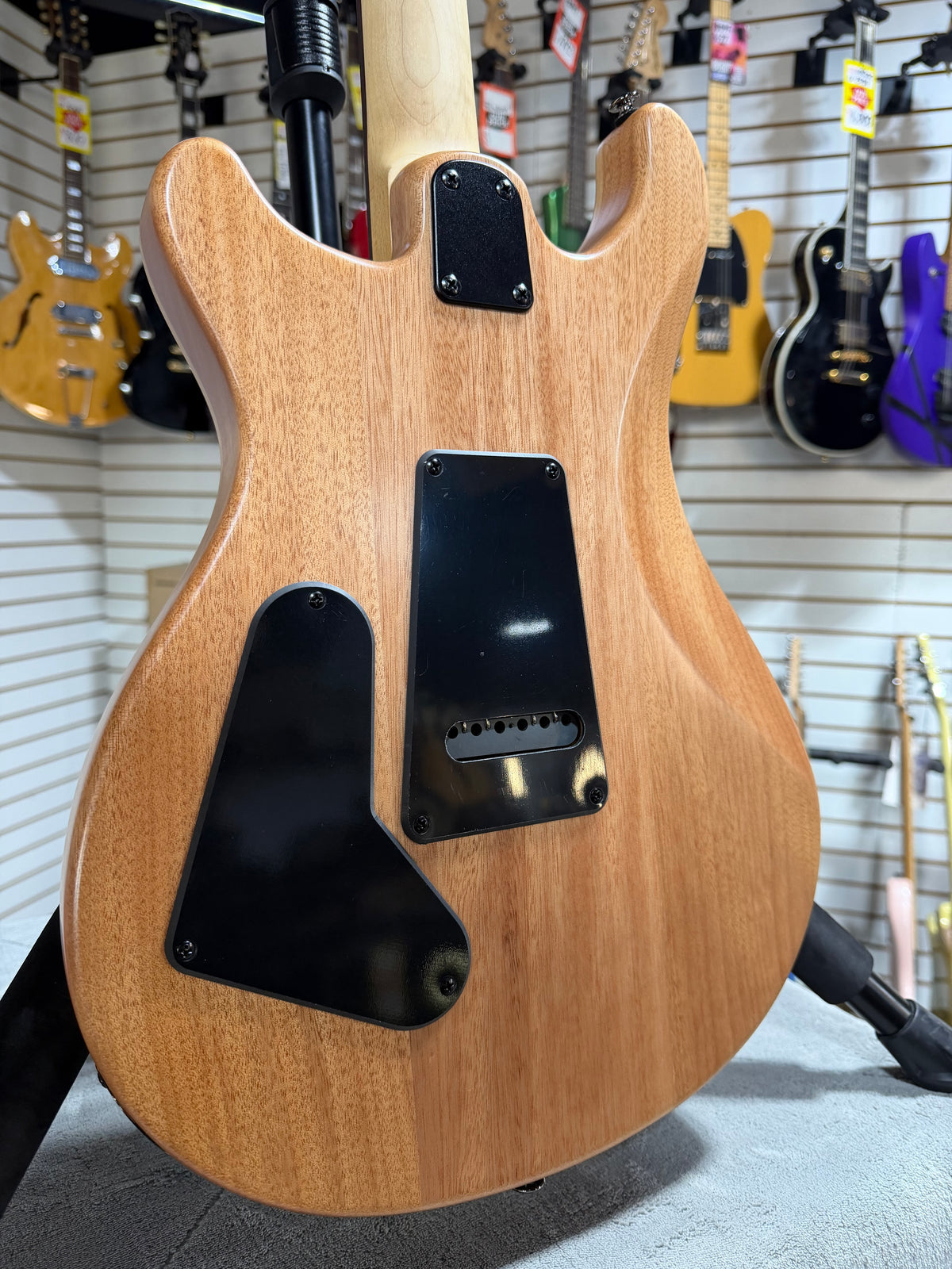 PRS SE CE 24 Satin - Flat White Top, C&M Exclusive - White