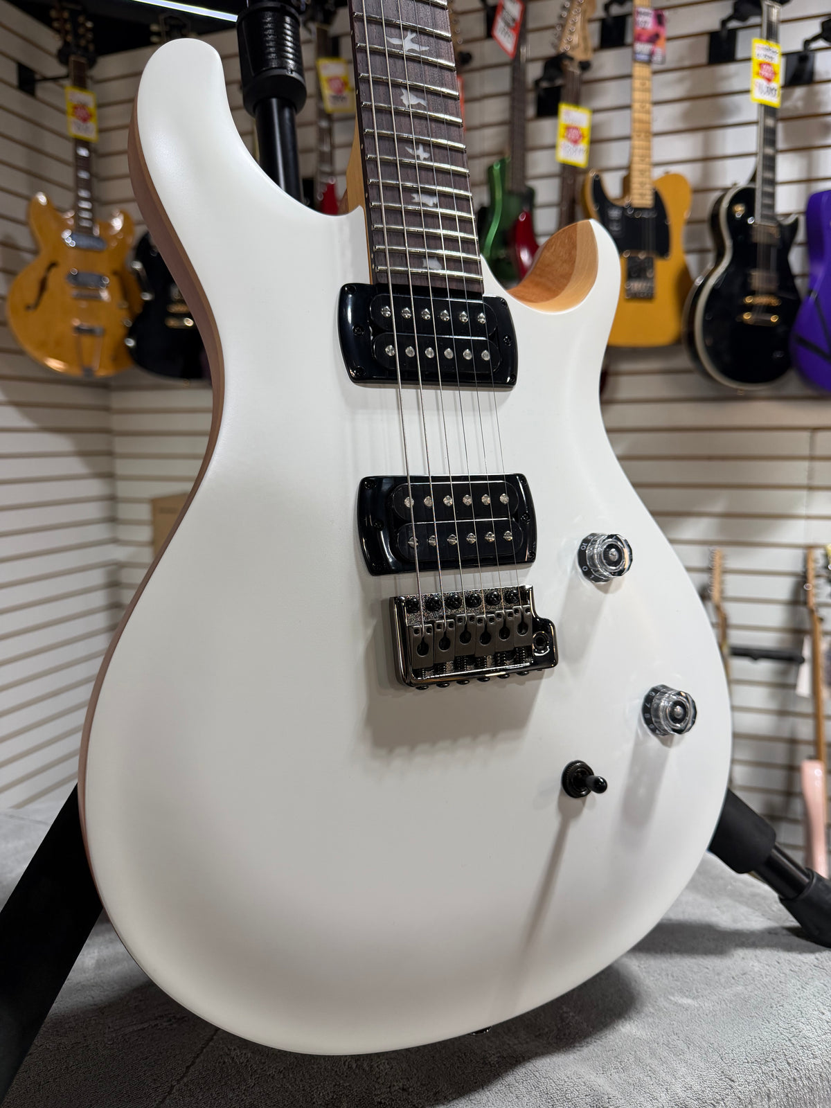 PRS SE CE 24 Satin - Flat White Top, C&M Exclusive - White