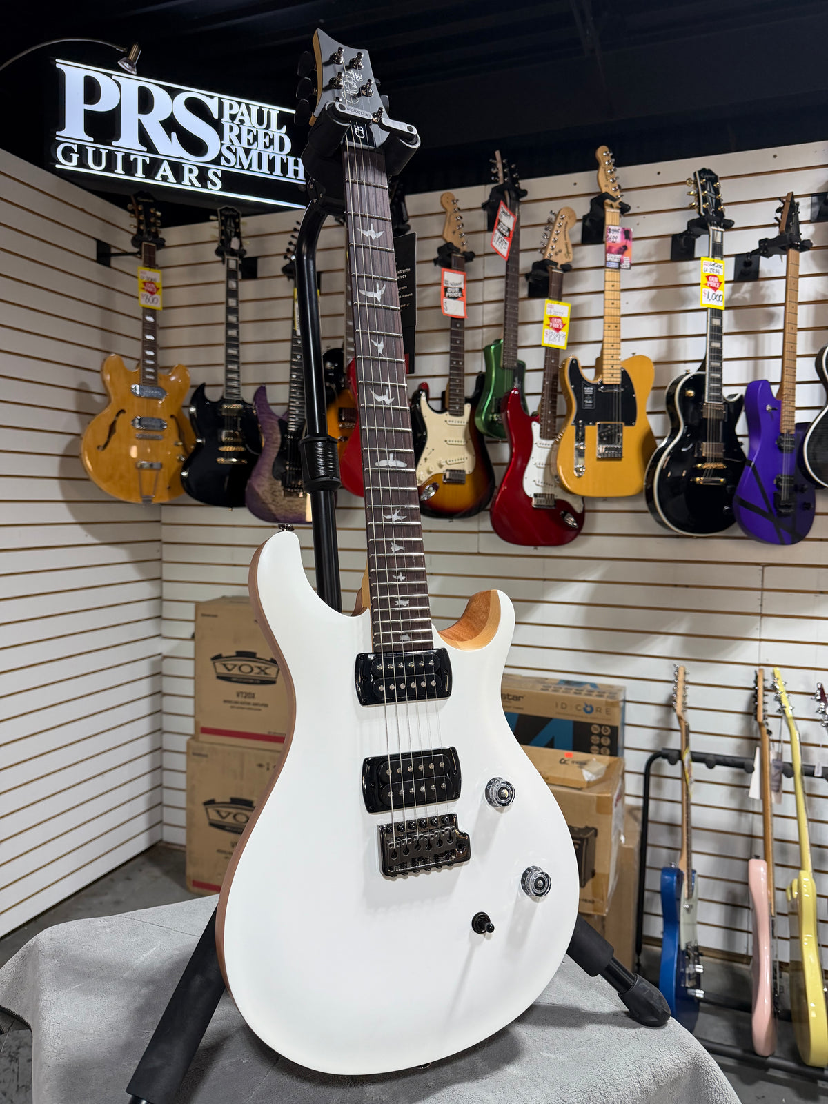 PRS SE CE 24 Satin - Flat White Top, C&M Exclusive - White