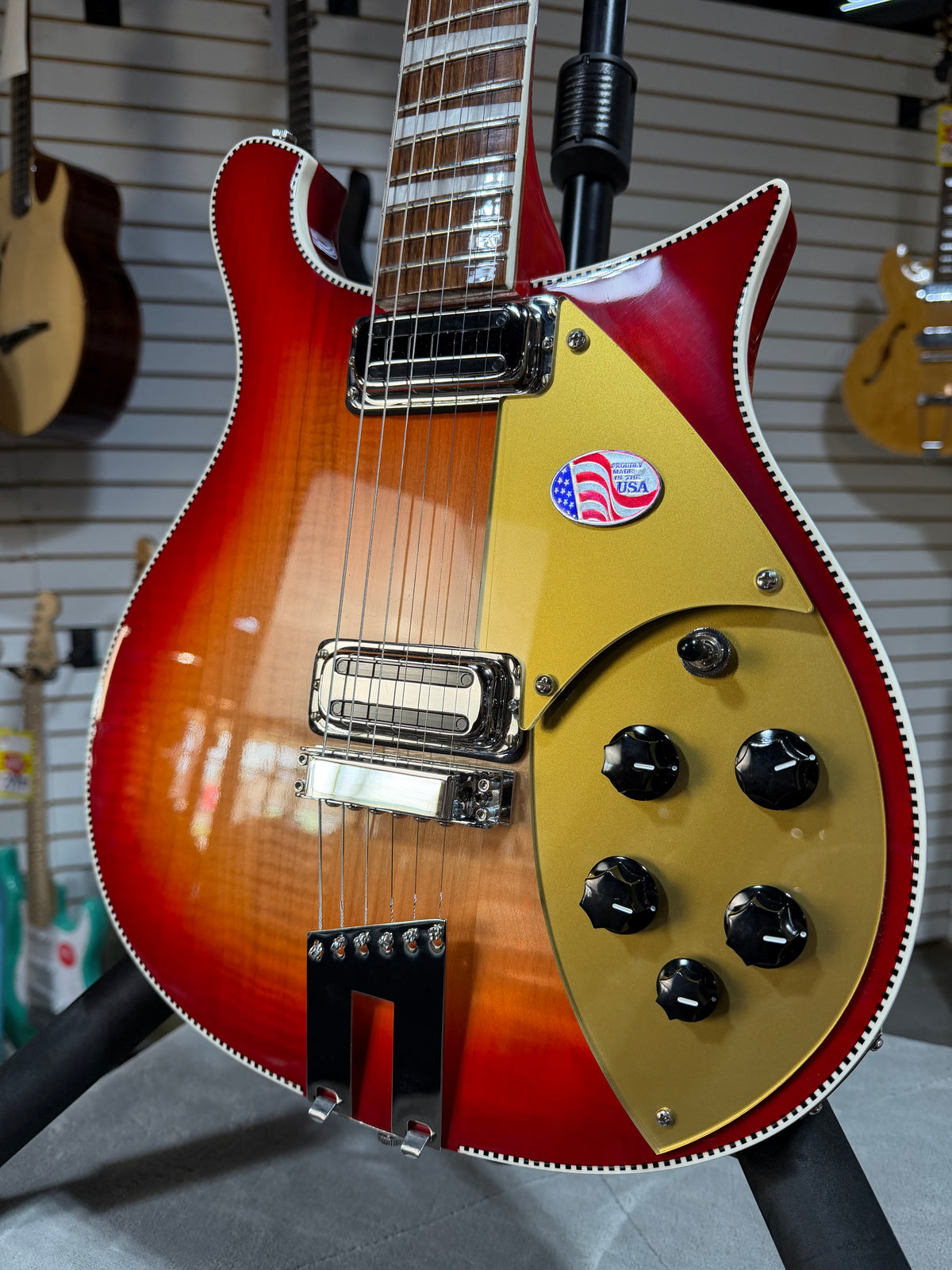 Rickenbacker 660 Fireglo