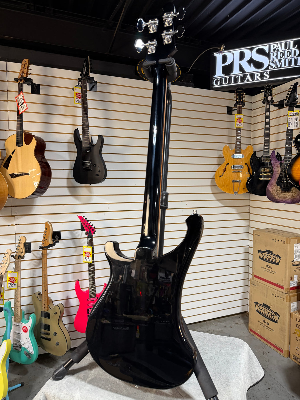 Rickenbacker 4003S Jetglo