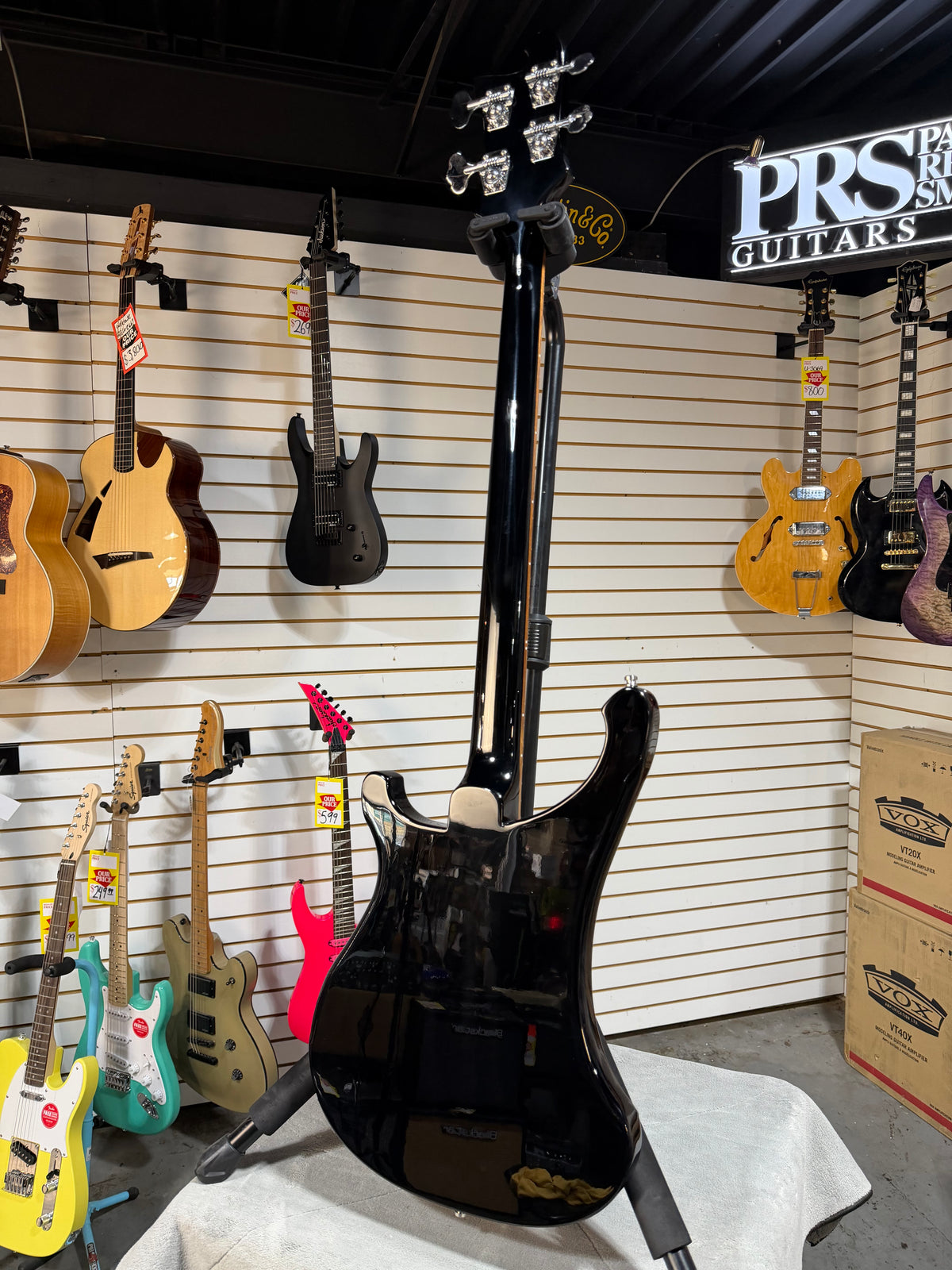 Rickenbacker 4003S Jetglo