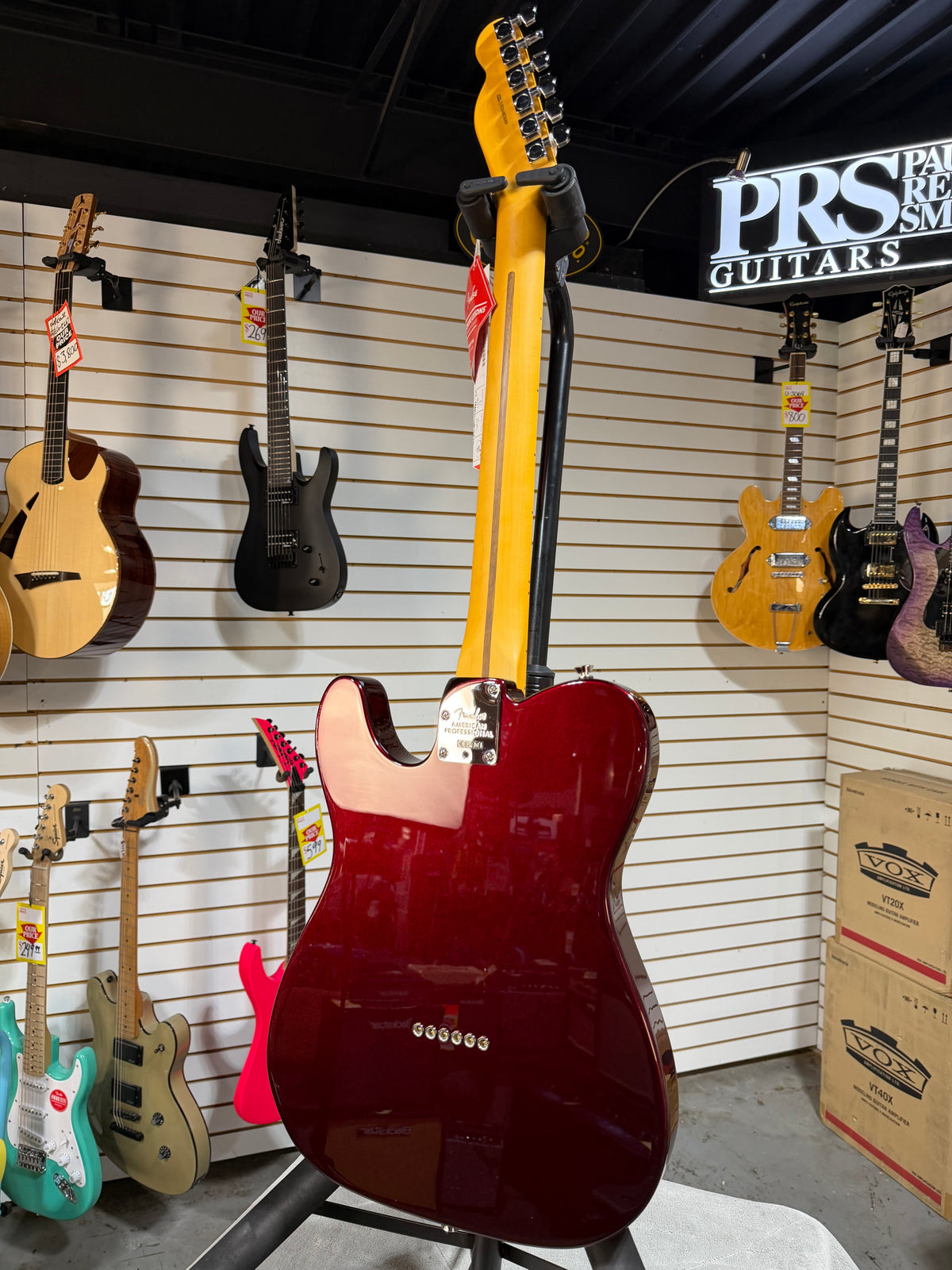 Fender American Professional Telecaster Oxblood