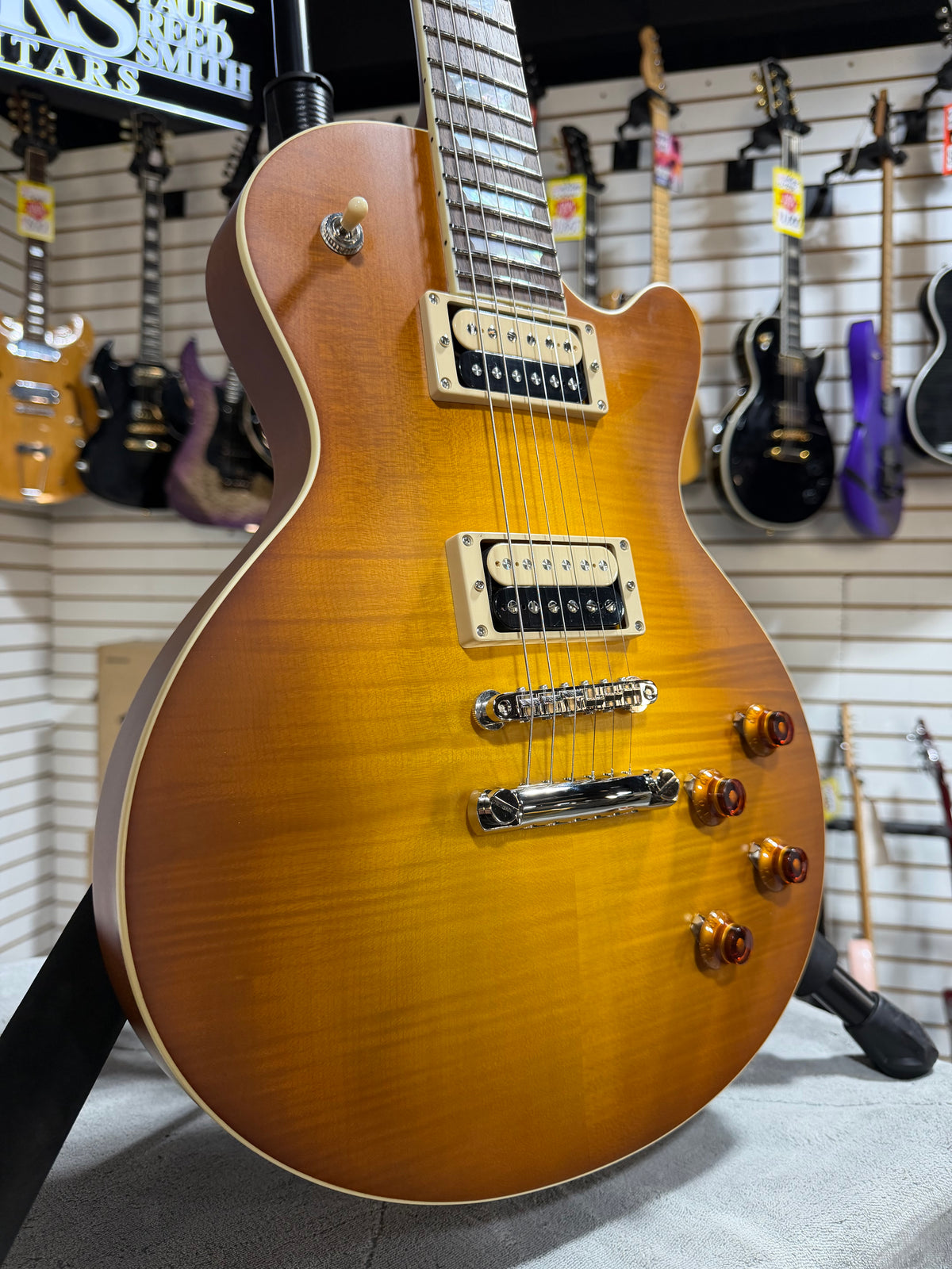 Eastman SB59/s Goldburst