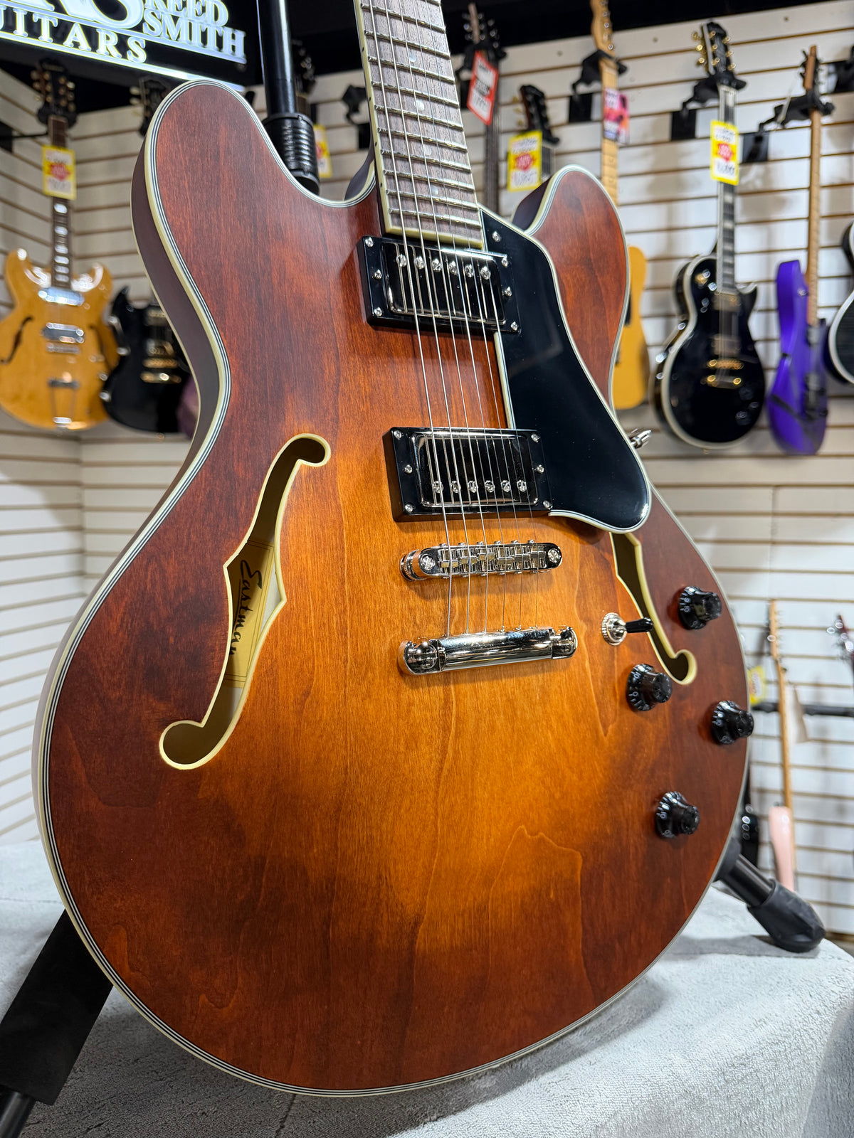 Eastman T59/S-CLAB Classic Burst