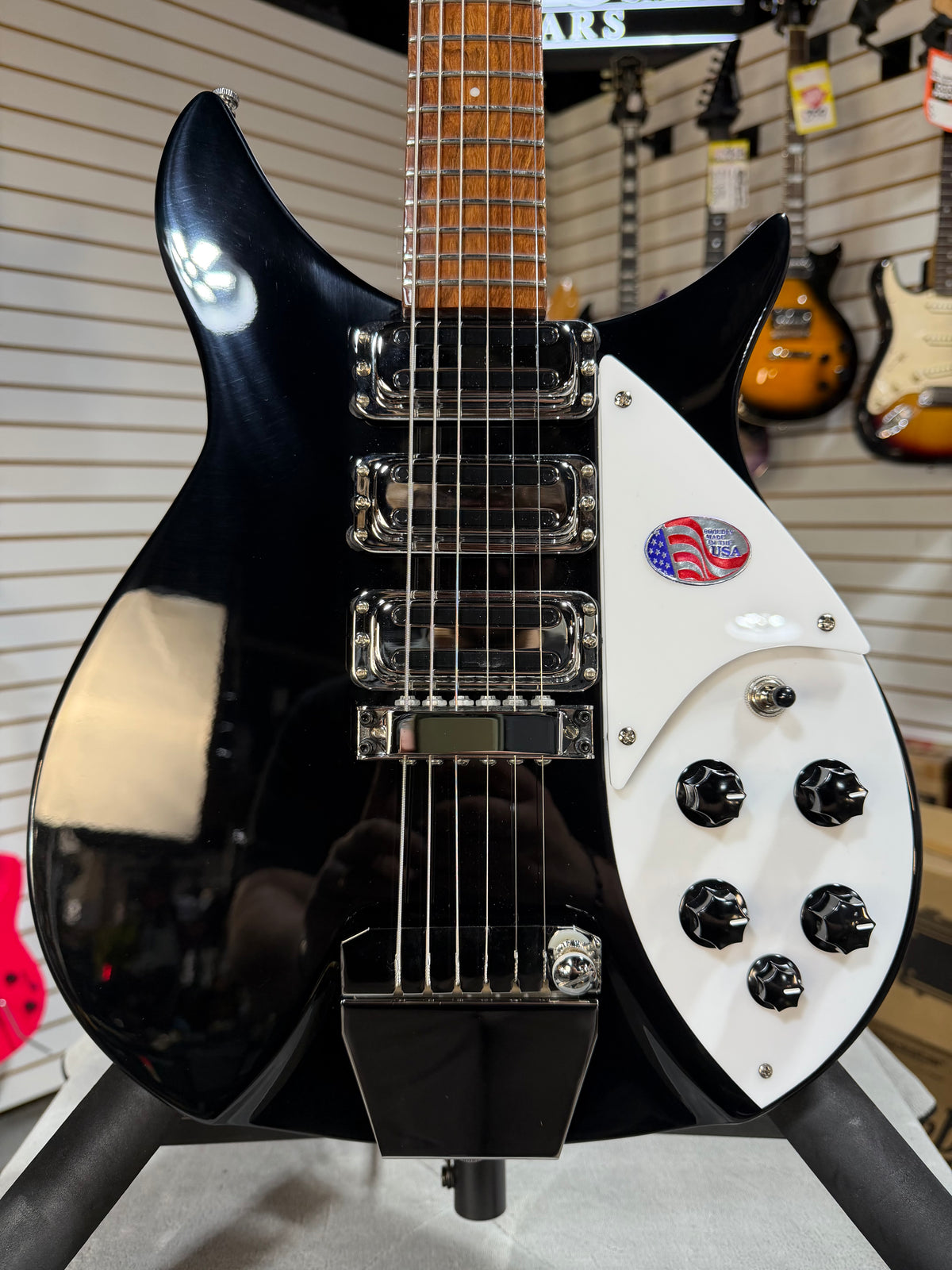 Rickenbacker 325C64 Jetglo