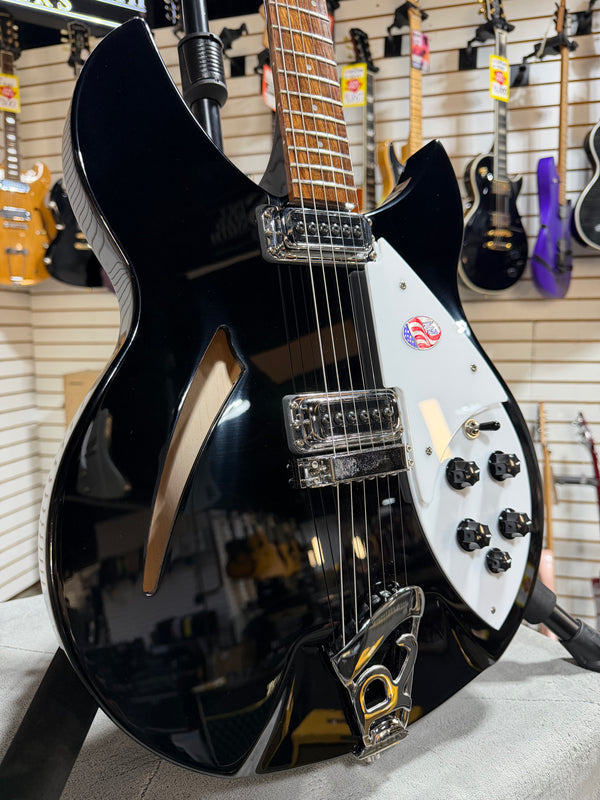 Rickenbacker 330 Jetglo