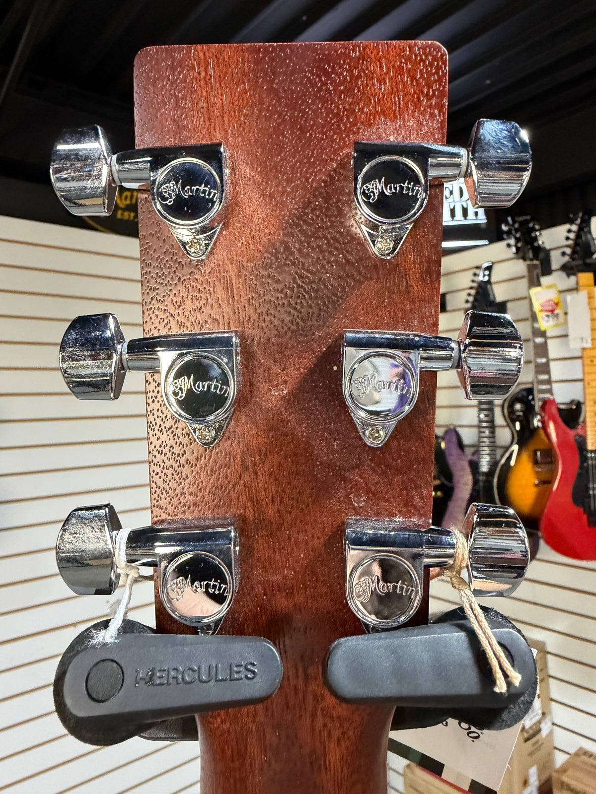 Martin 000-10E Shawn Mendes Natural