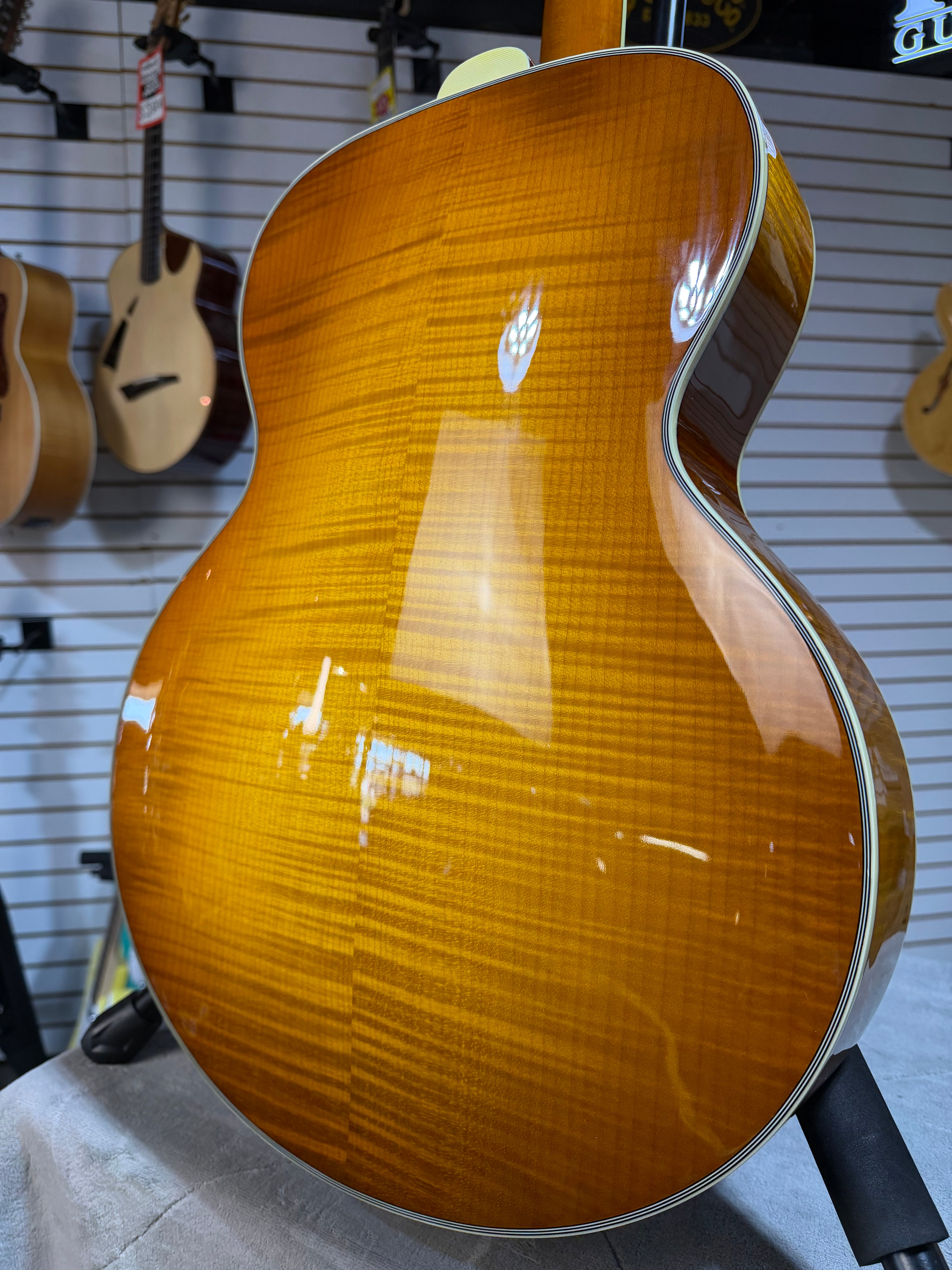 Eastman AR805 Goldburst