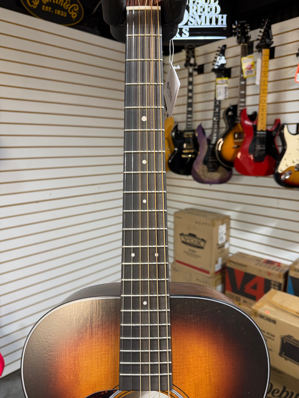 Martin 00-10E Road Series Retro Joe Bonamassa Signature Left Handed Sunburst