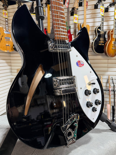 Rickenbacker 330 Jetglo