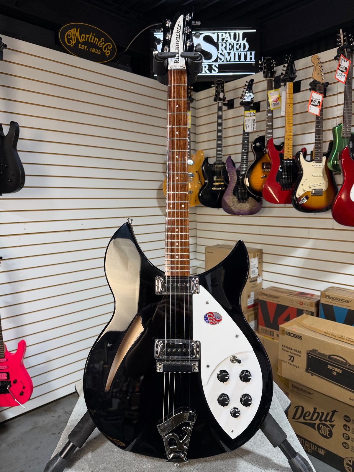 Rickenbacker 330 Jetglo