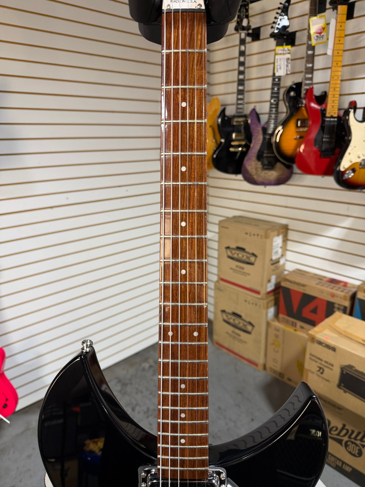 Rickenbacker 330 Jetglo
