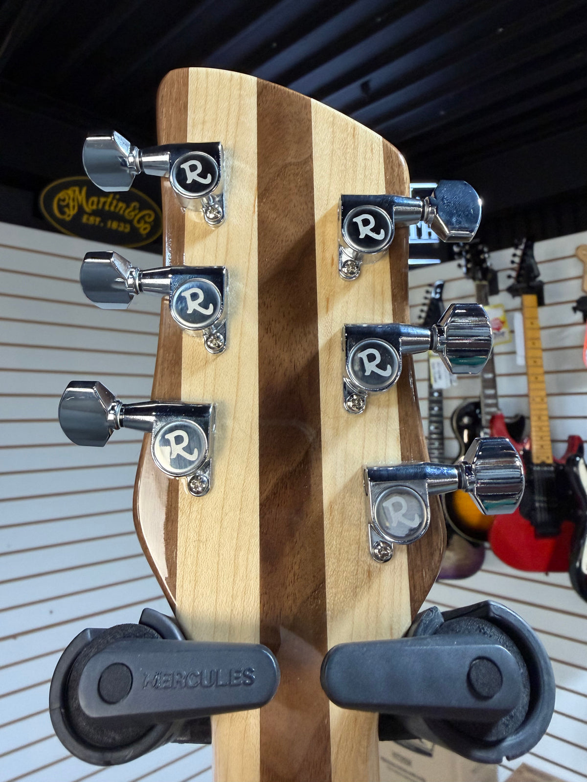 Rickenbacker 330 Mapleglo