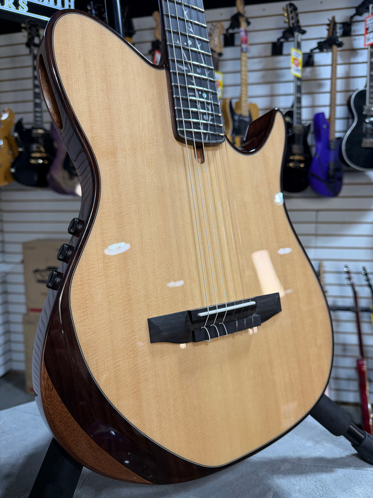 Ibanez TOD100N Tim Henson Signature Natural High Gloss