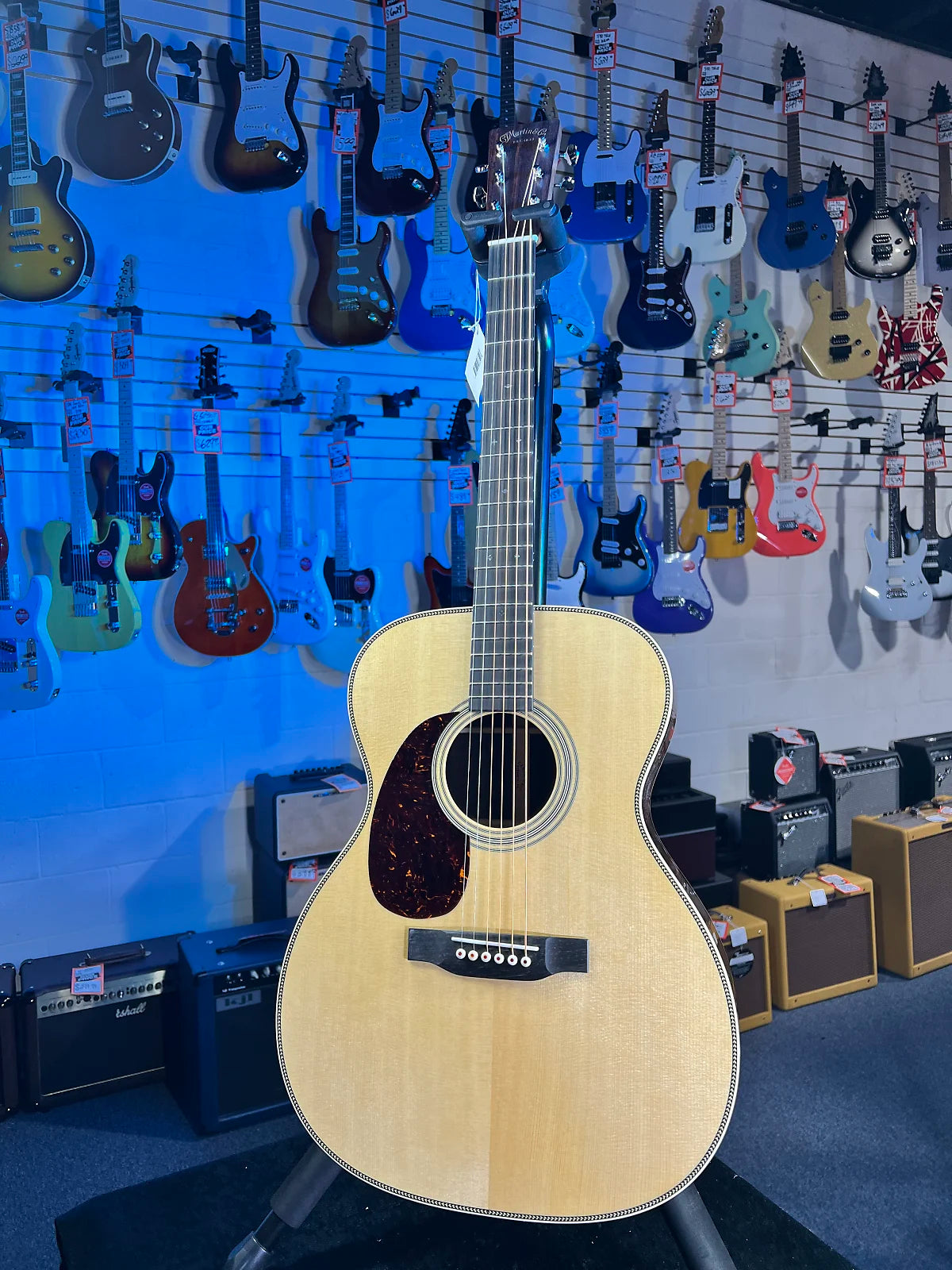 Martin 000-28 Standard Series Left-handed Acoustic Guitar - Natural with Aging Toner GET PLEK'D! 254