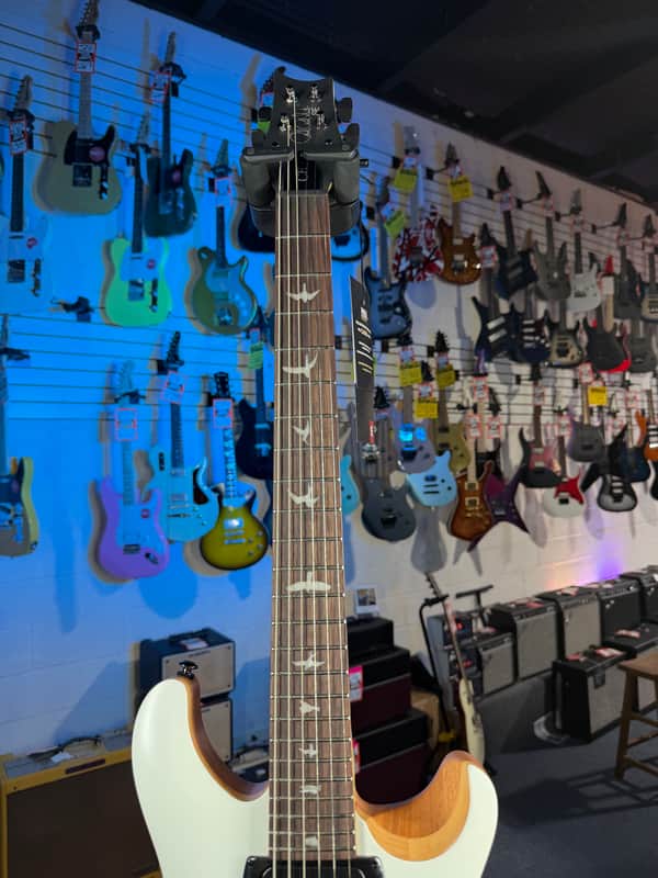 PRS SE CE 24 Satin - Flat White Top, C&M Exclusive - Black / Smoked Hardware, Free Plek & Setup # 828