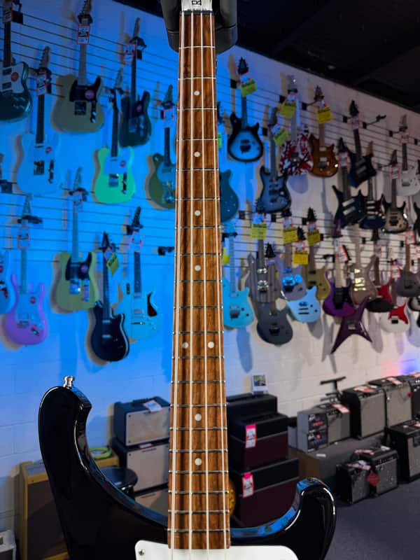 Rickenbacker 4003S Jetglo