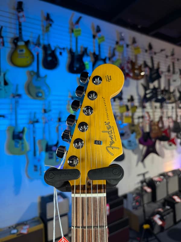 Fender American Professional Stratocaster - Oxblood