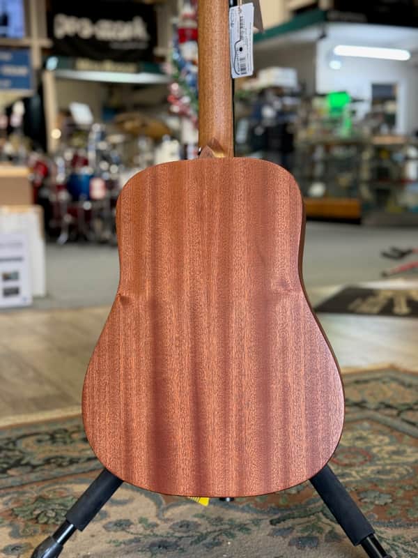 Martin DJr-10E, Acoustic Electric Guitar &