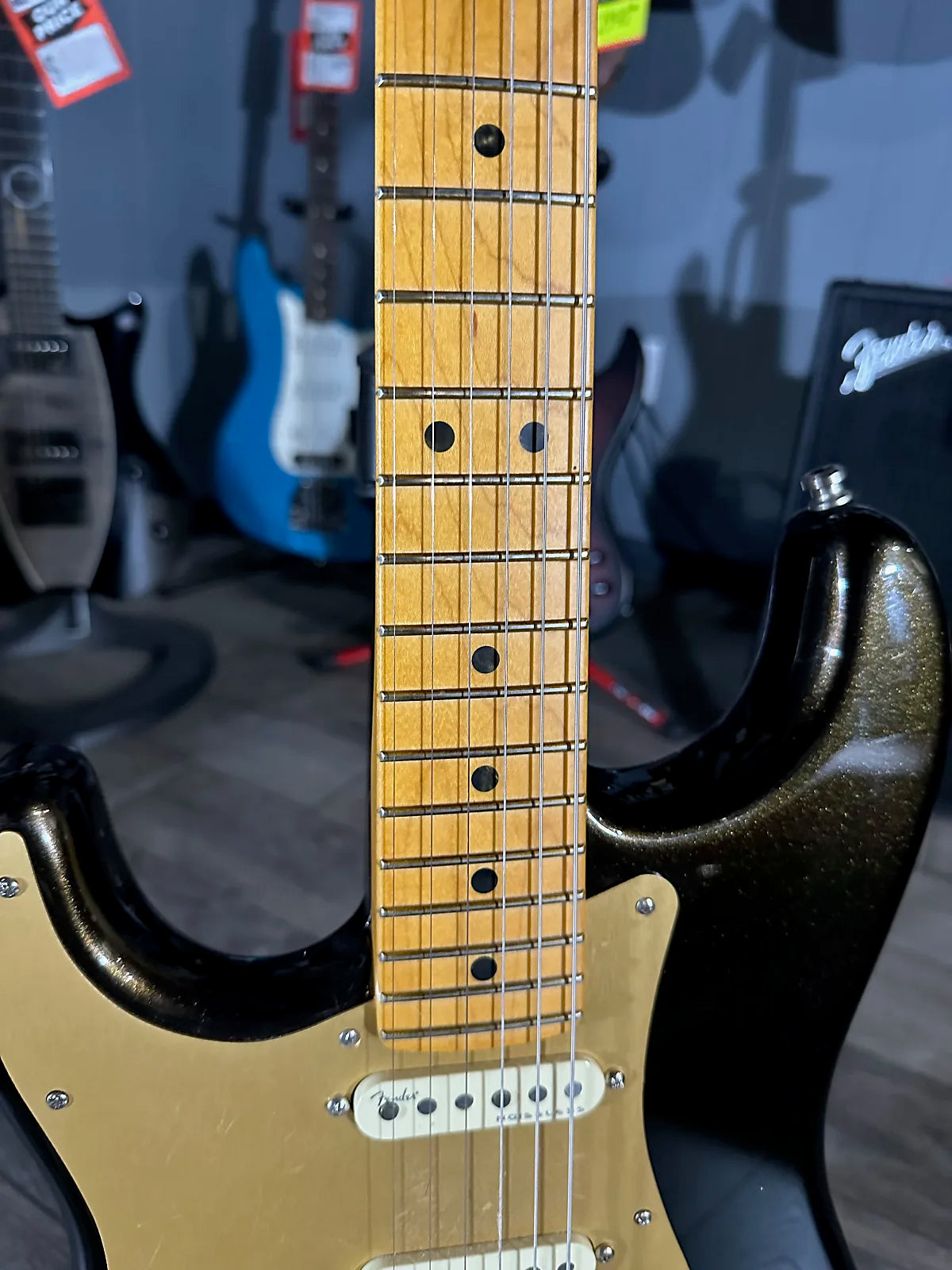 American Ultra Stratocaster Left Handed - Texas Tea - USED