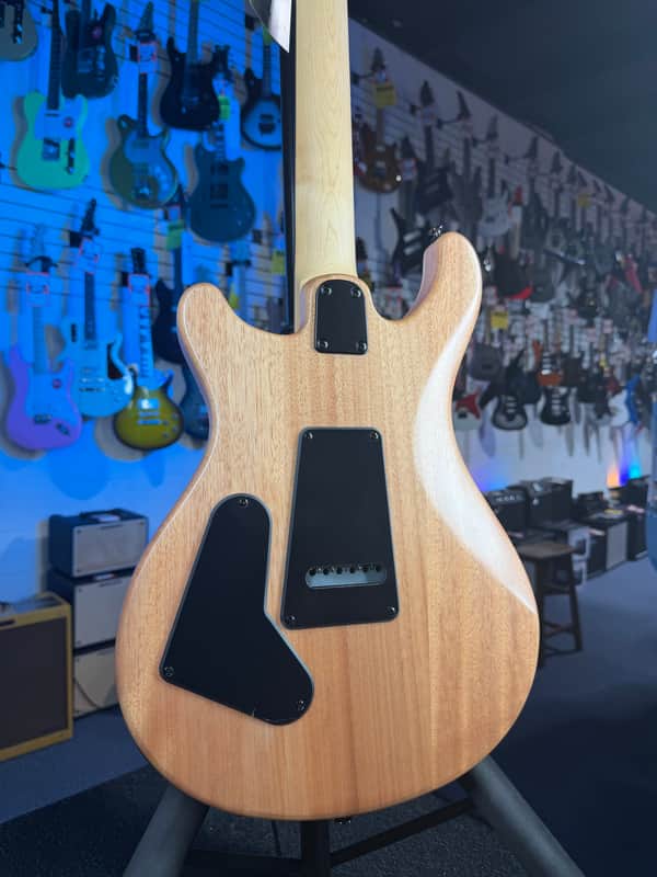 PRS SE CE 24 Satin - Flat White Top, C&M Exclusive - Black / Smoked Hardware, Free Plek & Setup # 195
