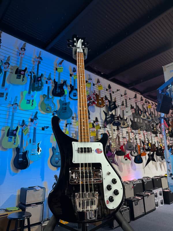 Rickenbacker 4003S Jetglo