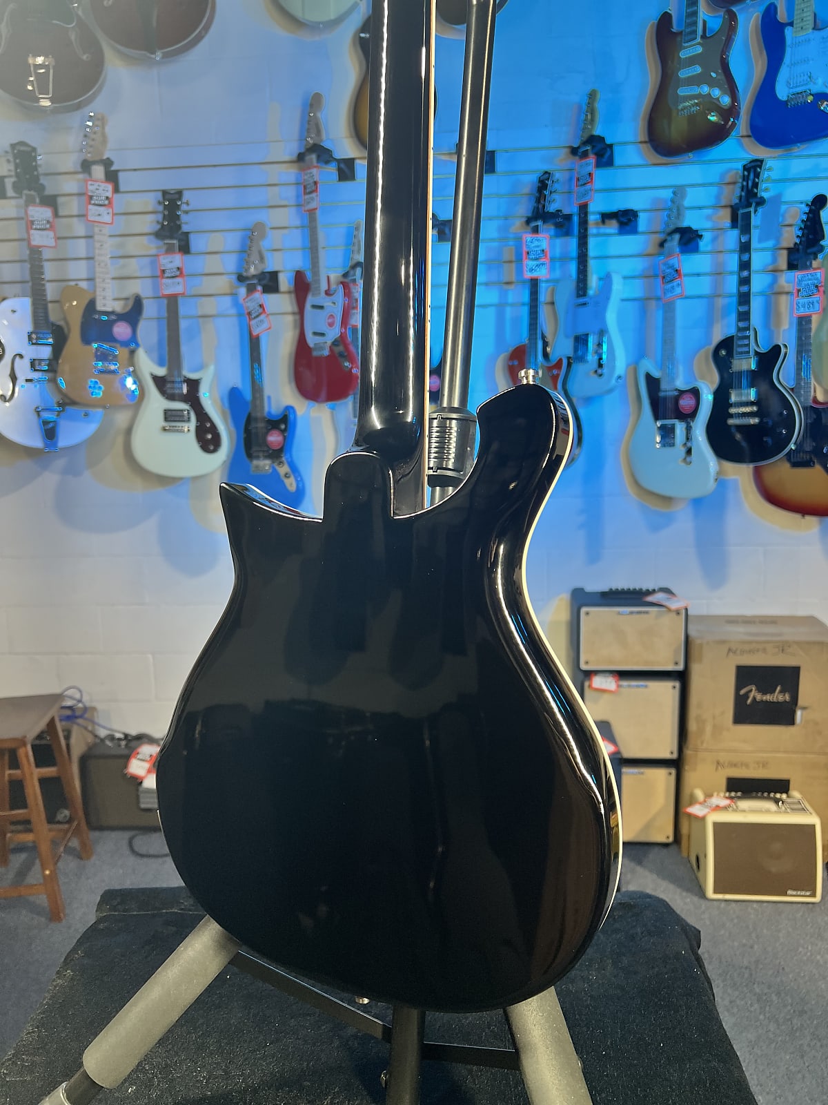 New Rickenbacker 620 Jetglo Electric Guitar w Ric Case 620JG 728