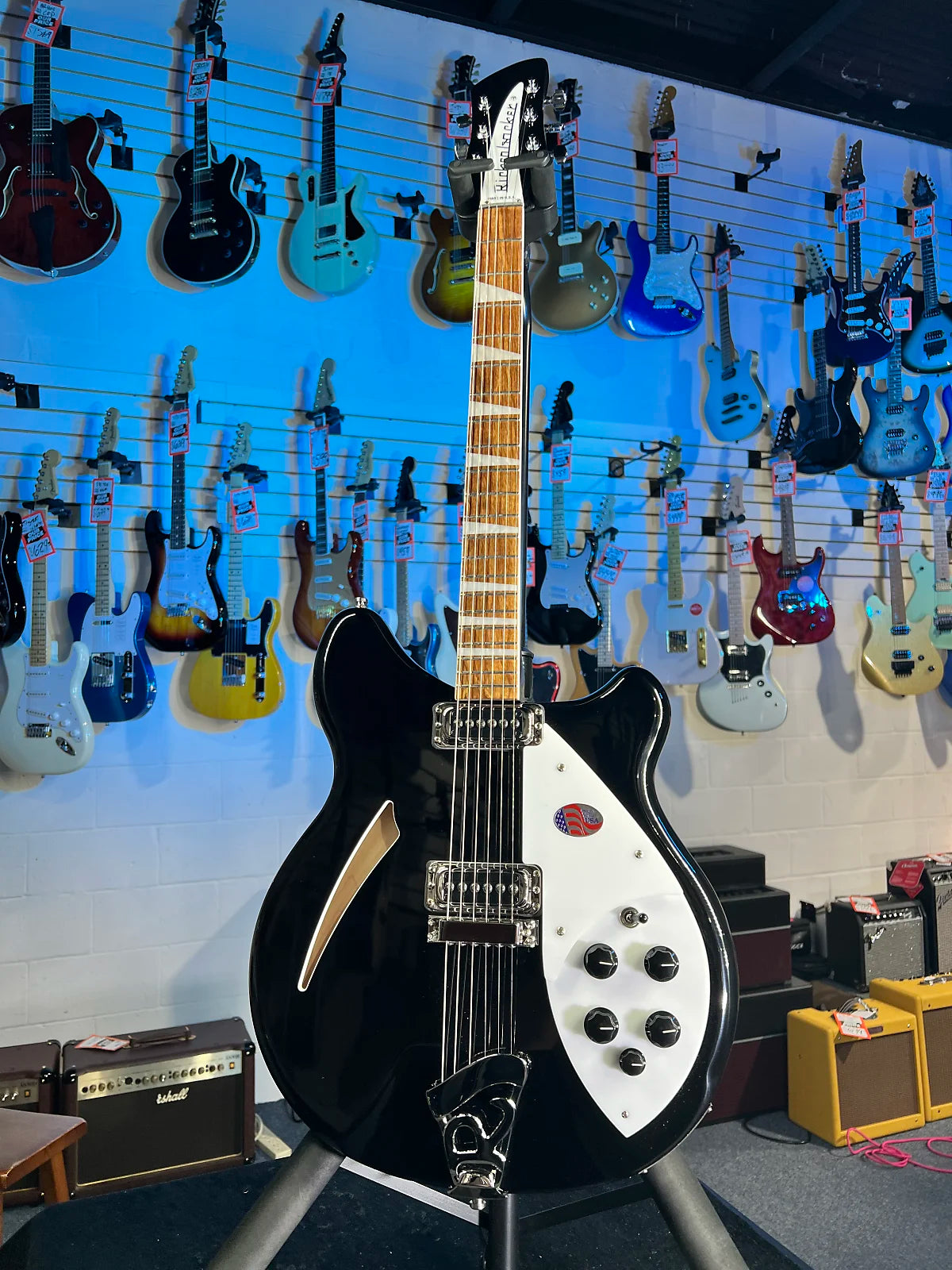 New Rickenbacker 360 Jetglo Electric Guitar w/ OHSCase, Free Ship, Auth Dealer 360JG 750