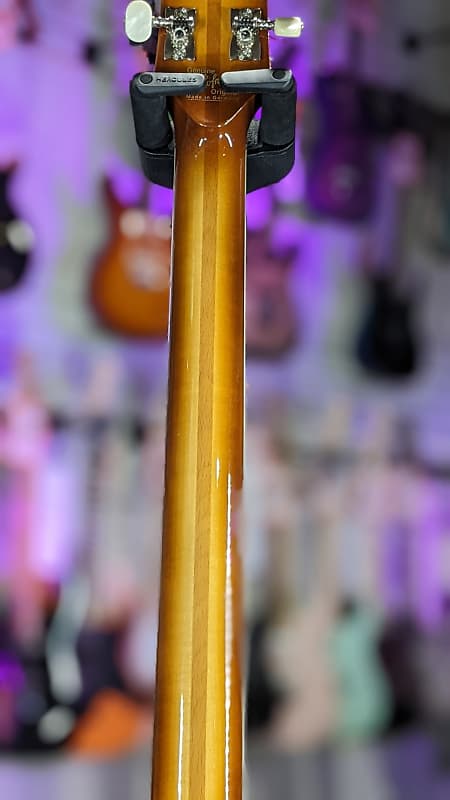 Hofner Left Handed Violin Bass 500 Sunburst w/ Case Authorized Dealer *FREE PLEK WITH PURCHASE*! 009