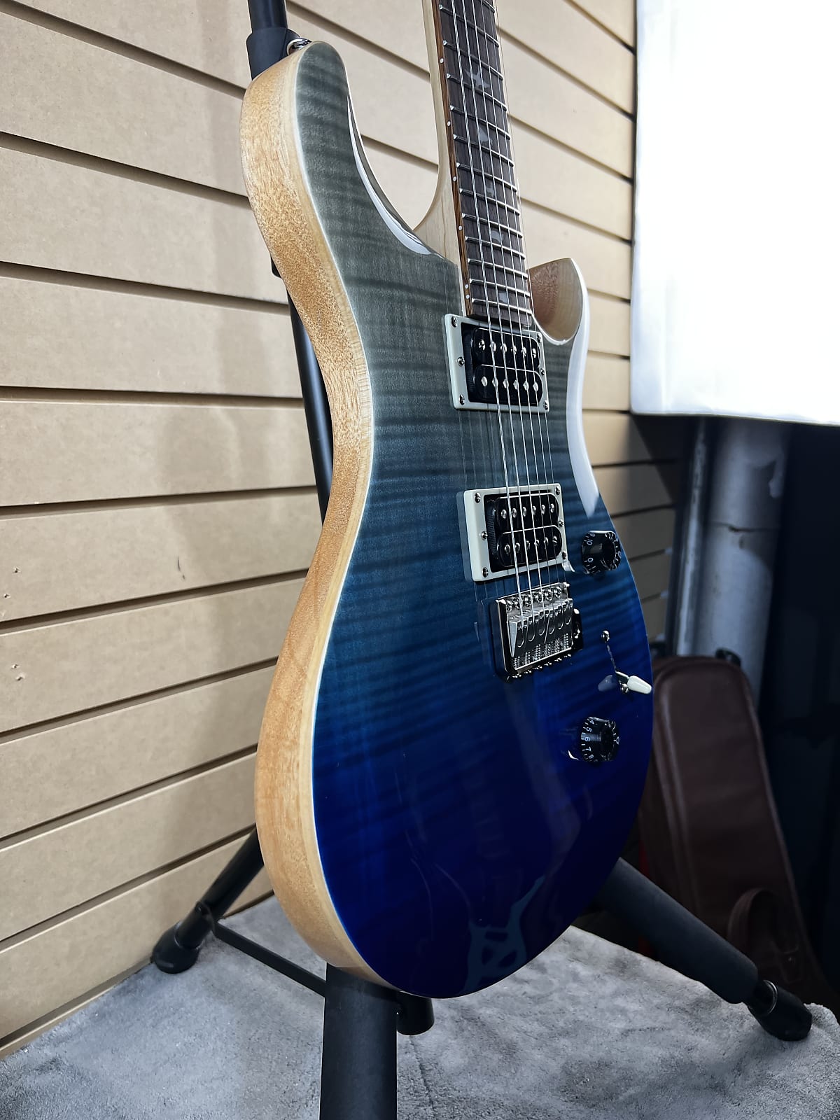 SE Custom 24 Electric Guitar - Blue Fade #529