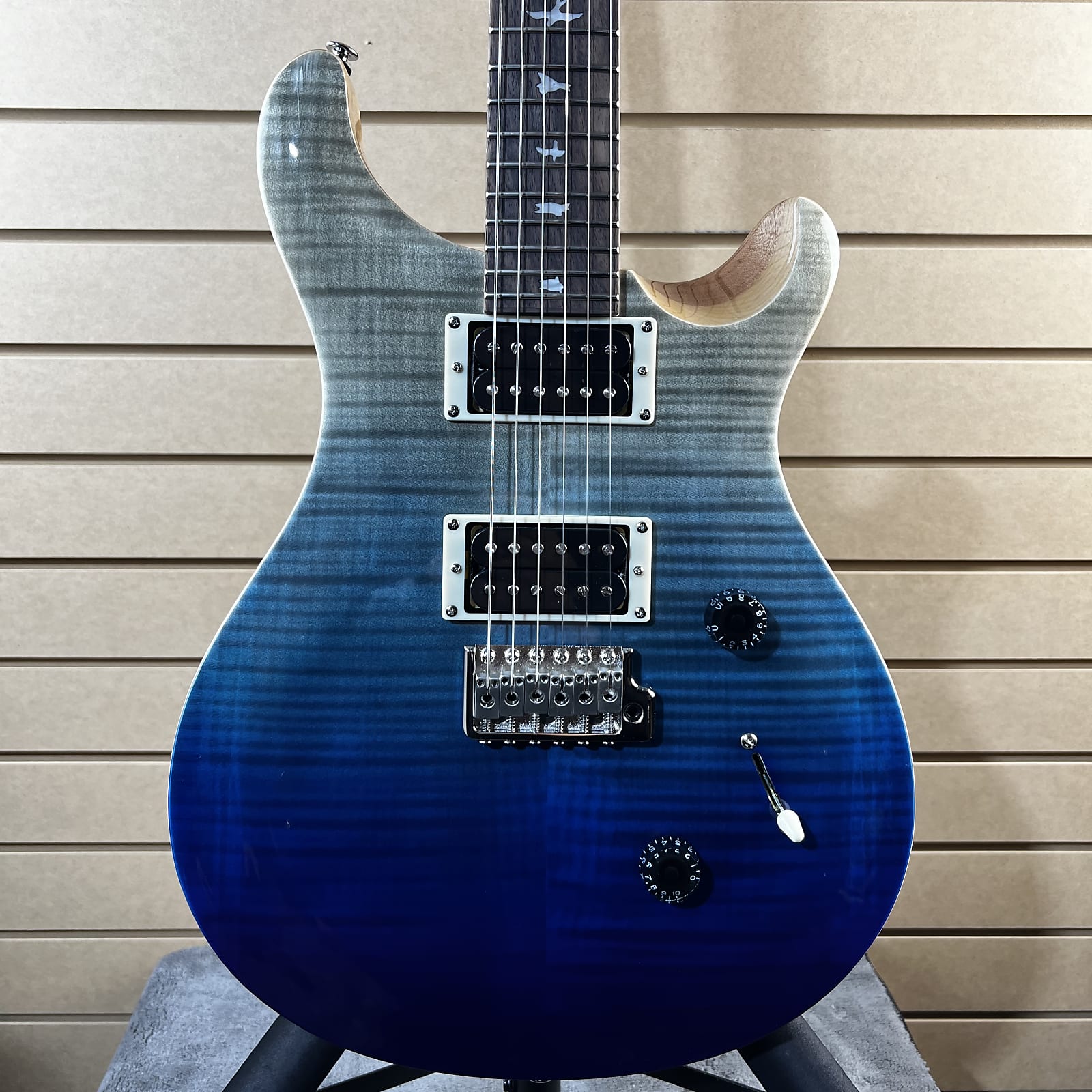 SE Custom 24 Electric Guitar - Blue Fade #529