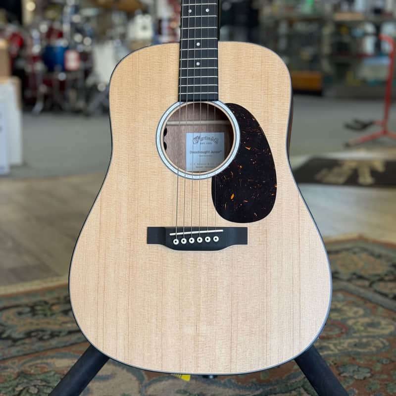 Martin DJr-10E, Acoustic Electric Guitar &