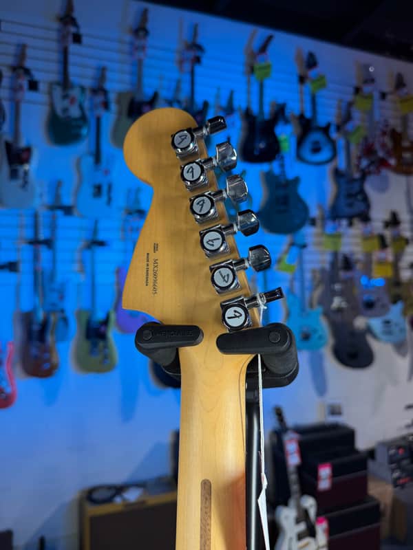 Fender Limited Edition Player Fusion Jaguar Baritone - Black