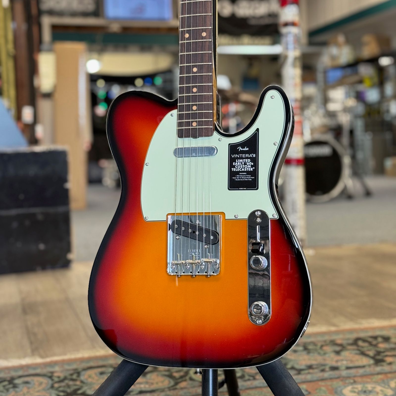 Fender Limited Edition Vintera III Early 60s Custom Telecaster 3 Color Sunburst