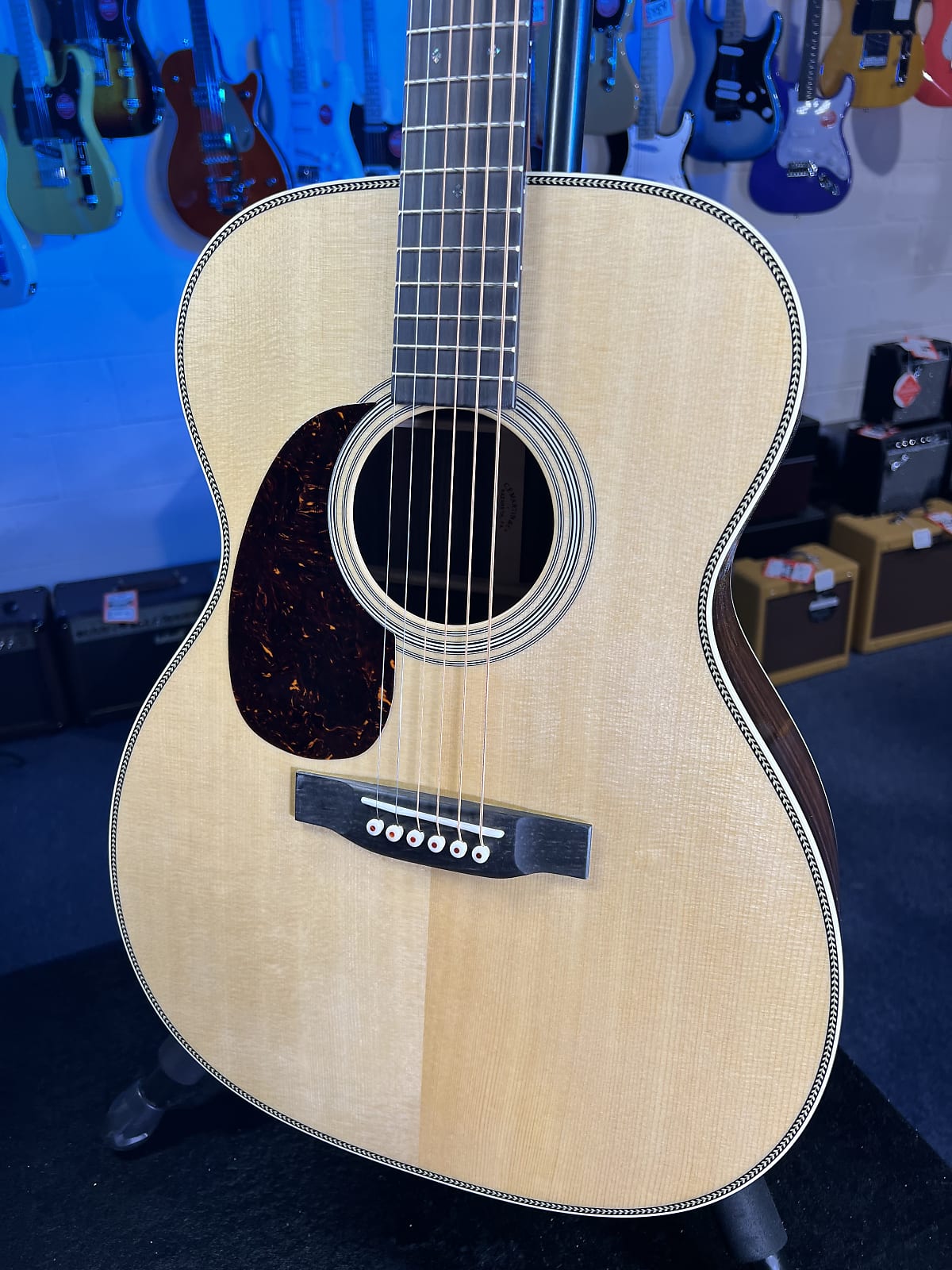 Martin 000-28 Standard Series Left-handed Acoustic Guitar - Natural with Aging Toner GET PLEK'D! 254