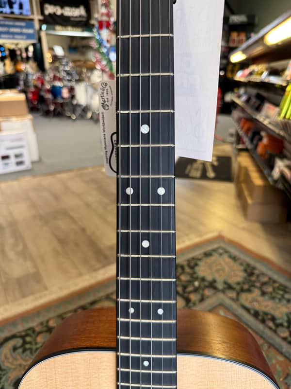 Martin DJr-10E, Acoustic Electric Guitar &